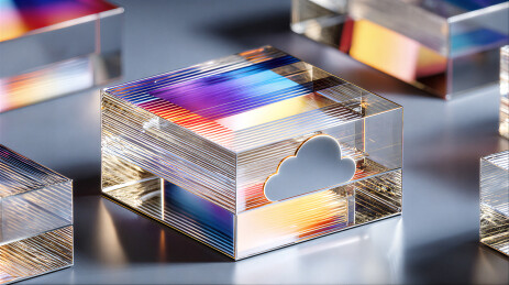 带云朵图案的彩色透明立方体