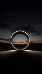 荒漠之上的发光圆环装置