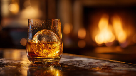 威士忌与冰球