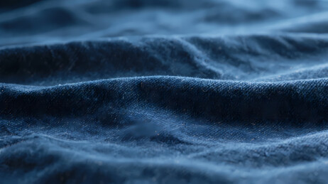 深蓝色褶皱布料