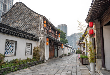 常州青果巷历史文化街区江南水乡古桥秋色