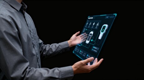 科技人员操作智能车载系统界面