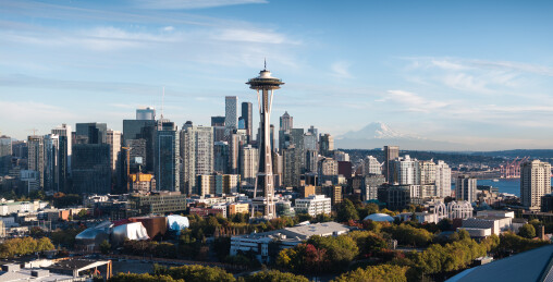 美国西雅图太空针塔城市高楼天际线风光航拍