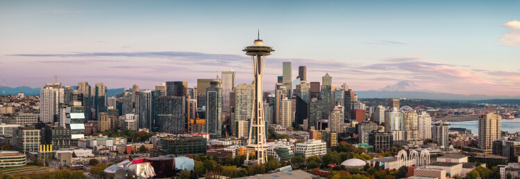 美国西雅图太空针塔城市高楼天际线风光航拍