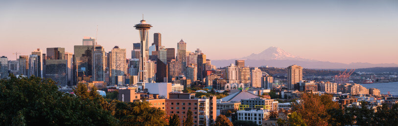 美国西雅图太空针塔城市高楼天际线风光航拍