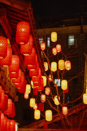 浙江金华义乌西门老街古街红灯笼夜景