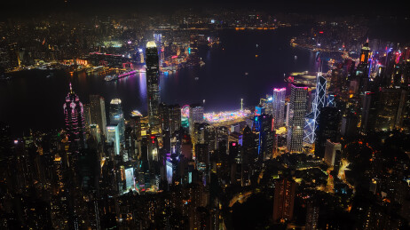 中国香港中环维多利亚港两岸城市灯光夜景