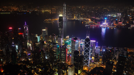 中国香港中环维多利亚港两岸城市灯光夜景