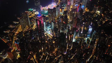 中国香港中环维多利亚港两岸城市灯光夜景