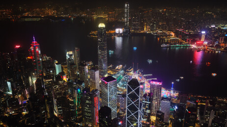 中国香港中环维多利亚港两岸城市灯光夜景