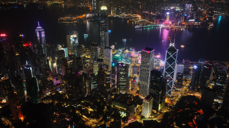 中国香港中环维多利亚港两岸城市灯光夜景
