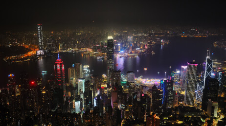 中国香港中环维多利亚港两岸城市灯光夜景