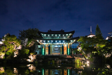广州永庆坊粤剧艺术博物馆戏台广福台夜景