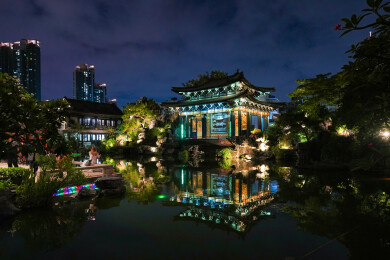 广州永庆坊粤剧艺术博物馆戏台广福台夜景