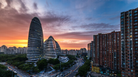 北京望京SOHO黄昏晚霞城市街道景观