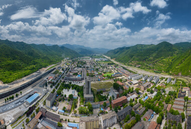 陕西宝鸡凤州镇秦岭全景航拍