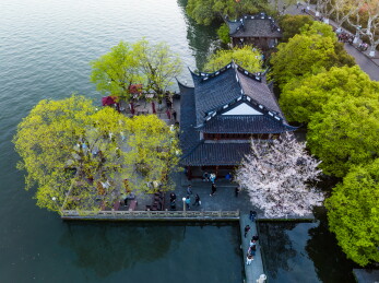 中国浙江杭州西湖平湖秋月