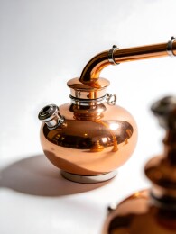 铜制蒸馏器