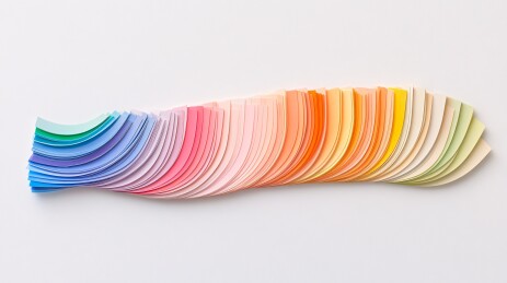 彩色渐变纸条艺术展示