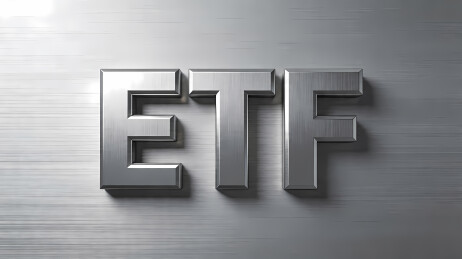立体银色ETF字样