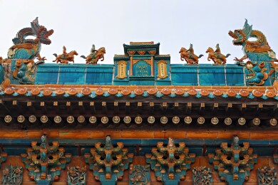 山西介休，全国重点文物保护单位太和岩牌楼