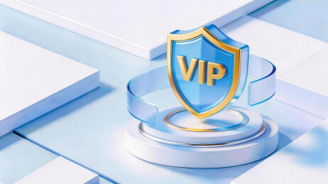 蓝色盾牌VIP标识置于多层平台中央展示