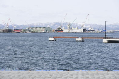 日本北海道冬季函馆城市建筑与海景风光