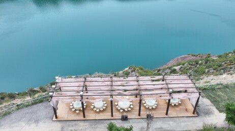 新疆玛纳斯：“海蓝之心”——肯斯瓦特蓝湖