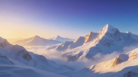 连绵雪山映蓝紫天空