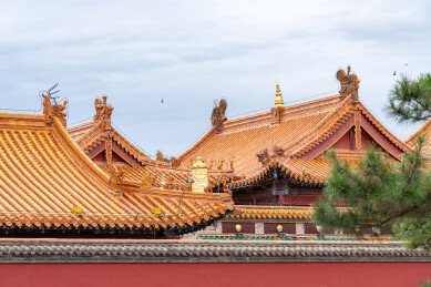 内蒙古呼和浩特大召寺藏式建筑古建筑屋顶