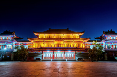 中国辽宁鞍山市博物馆夜景风光