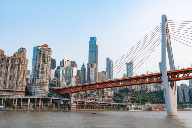 重庆千厮门大桥与洪崖洞建筑群江景城景