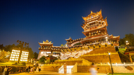 义乌鸡鸣山鸡鸣阁夜景古建筑灯光秀