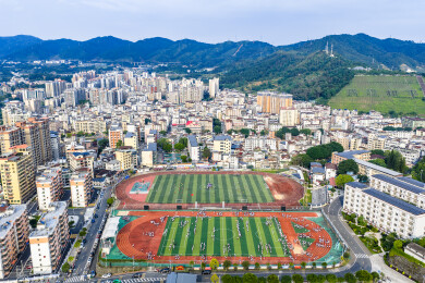 中国广东河源市和平县阳明镇和平县和平中学