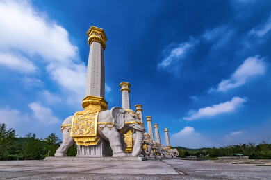 中国江苏省南京市牛首山石像经幢柱装饰建筑