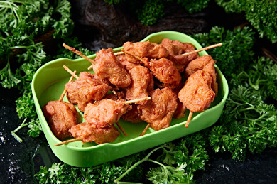 油炸小吃炸牙签肉里脊肉串