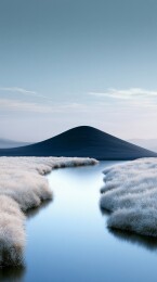 宁静简约的自然景观水域与山丘