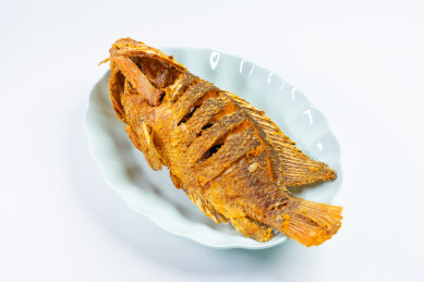  油炸罗非鱼  煎鱼 美食 菜肴 烹饪 
