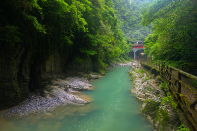 中国湖北恩施建始地心谷景区自然风光
