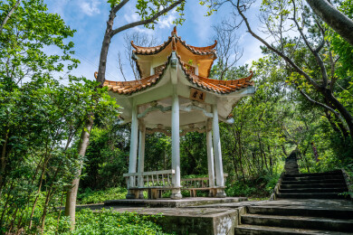 中国广东省中山市紫马岭公园凌虚亭