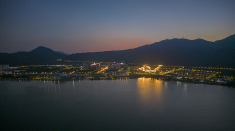 航拍深圳坝光灯火璀璨的城市夜色