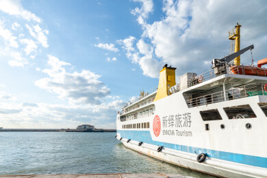 烟台海上旅游客轮航行