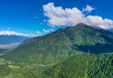西藏自治区林芝市色季拉山尼洋风光航拍