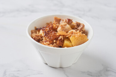 香软可口的小土豆猪肉焖糯米饭