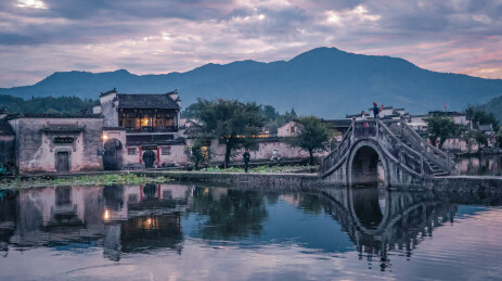 清晨的黄山宏村