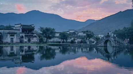 清晨的黄山宏村