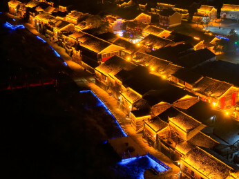 江西吉安渼陂古村夜景航拍