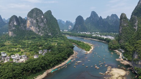 广西阳朔：畅游漓江 乐享山水