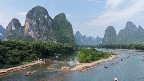 广西阳朔：畅游漓江 乐享山水