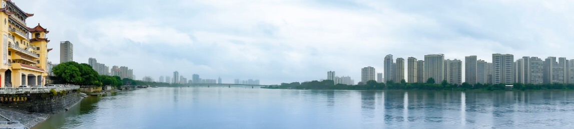 常德宽阔江面两岸城市建筑水岸风光